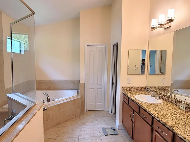 3608 W Clark Cir — Photo 14