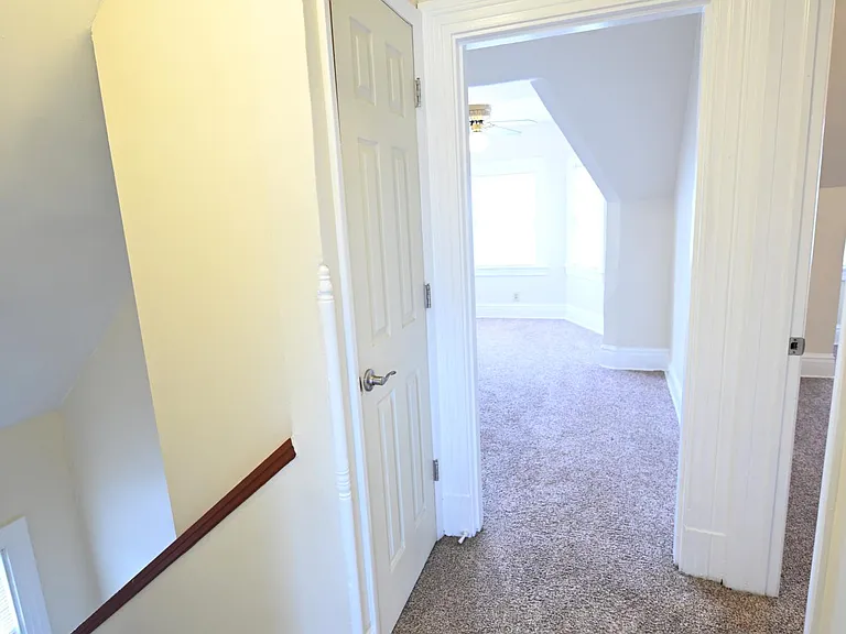 hall from kitchen to living room