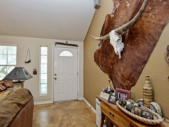 5th image of 107 Sinclair Dr