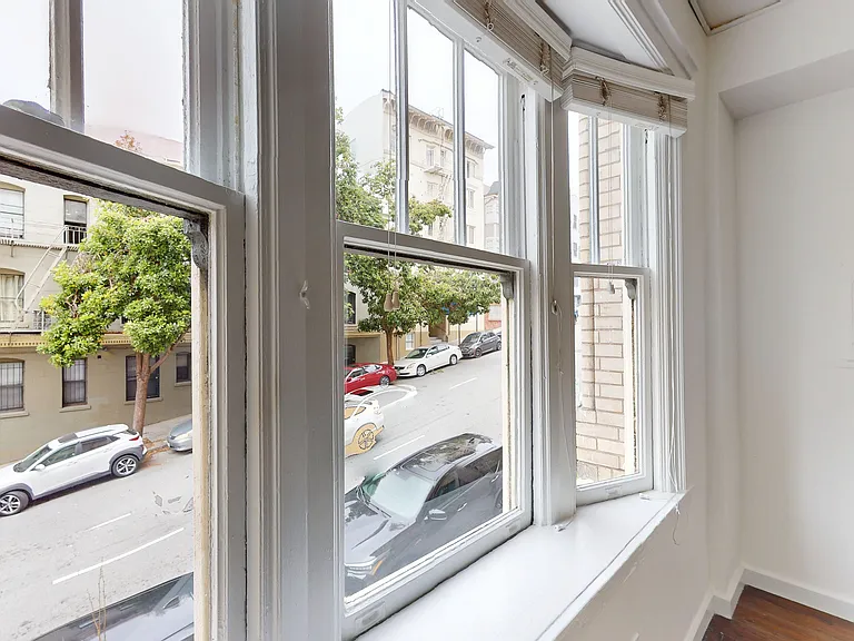 980 Bush St #201 — Photo 2