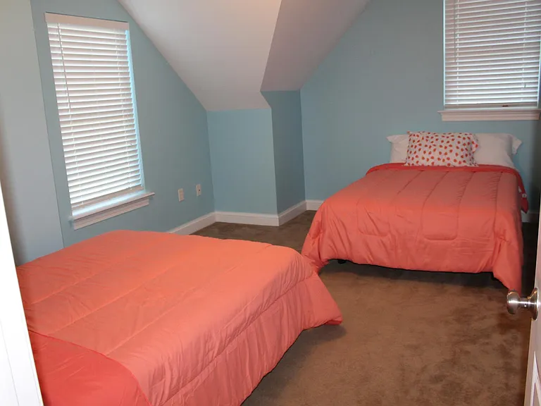 515 Virginia Ave — Photo 48