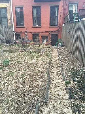 Rented by Alexander Bilu, LREB | media 16