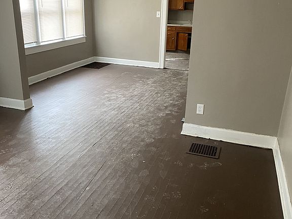 3rd image of 1229 Burdsal Pkwy #1229