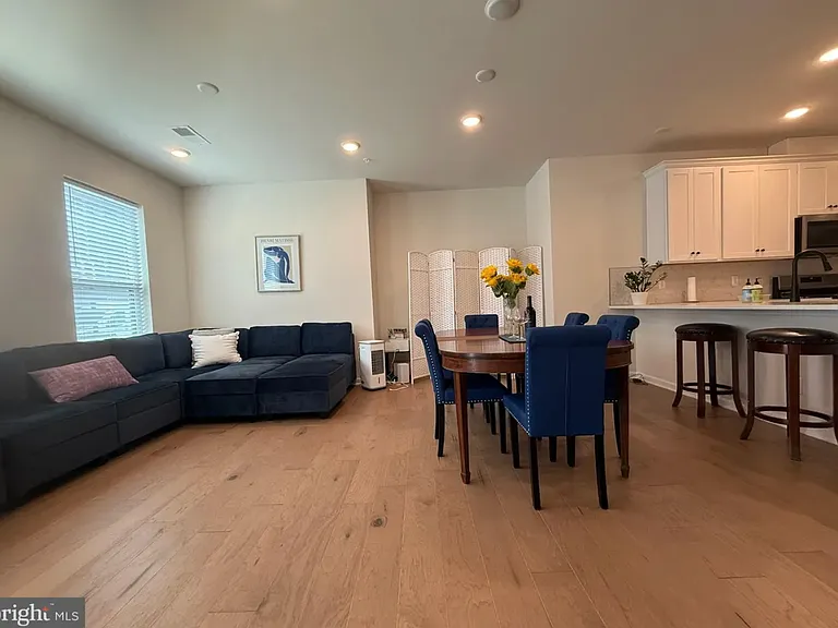 701 Parker Blvd #701 — Photo 2