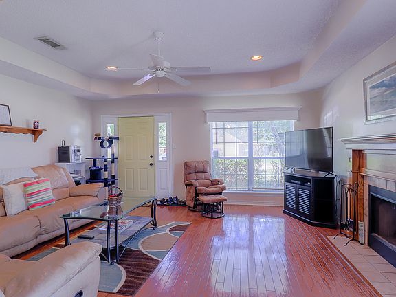 4th image of 11171 Hidden Creek Dr