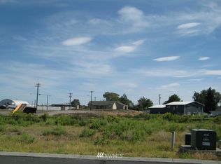 1300 Marina Dr #D, Moses Lake, WA 98837