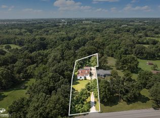 2103 Maple Rd, Joliet, IL 60432