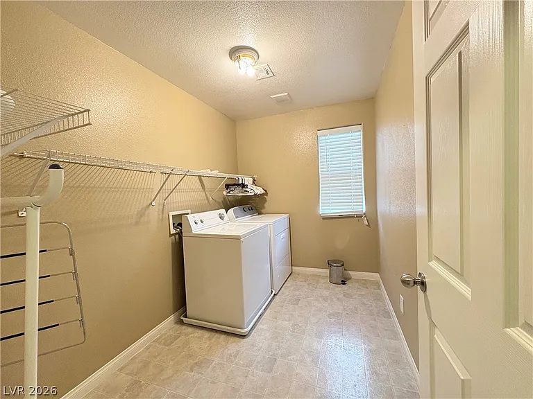 5014 Golden Antelope Way — Photo 29