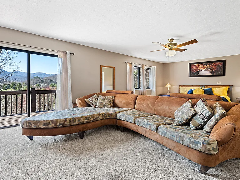 182 Allison Dr — Photo 13