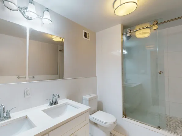 50 West 97th Street image 4 of 9