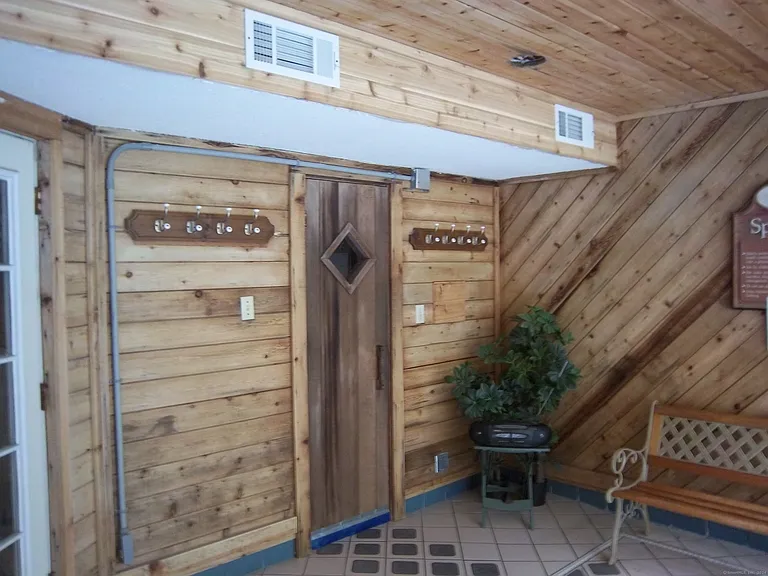 50 Carriage Crossing Ln #50 — Photo 17