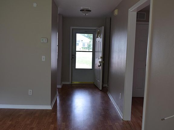 5th image of 4970 NW 30th Pl
