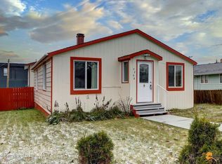 4208 Hayes St, Anchorage, AK 99503