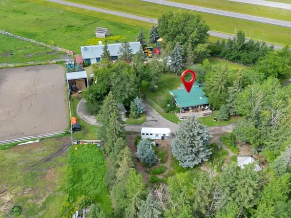 338067 S 1064th Dr E, Foothills County, AB T1S 4T2