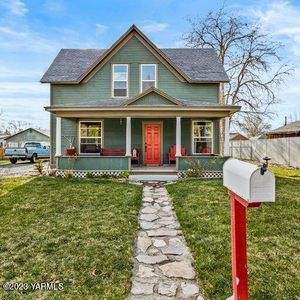 1202 Pleasant Ave, Yakima, WA, 98902