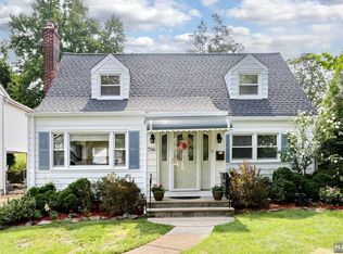 796 5th Ave, River Edge, NJ 07661