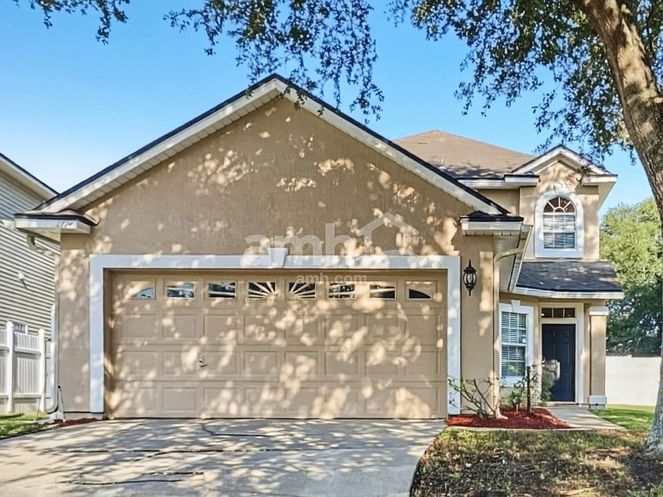 1st image of 2724 Creekfront Dr