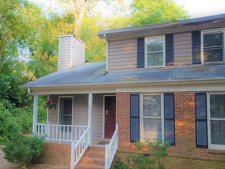 3317 Windsor Dr — Photo 1