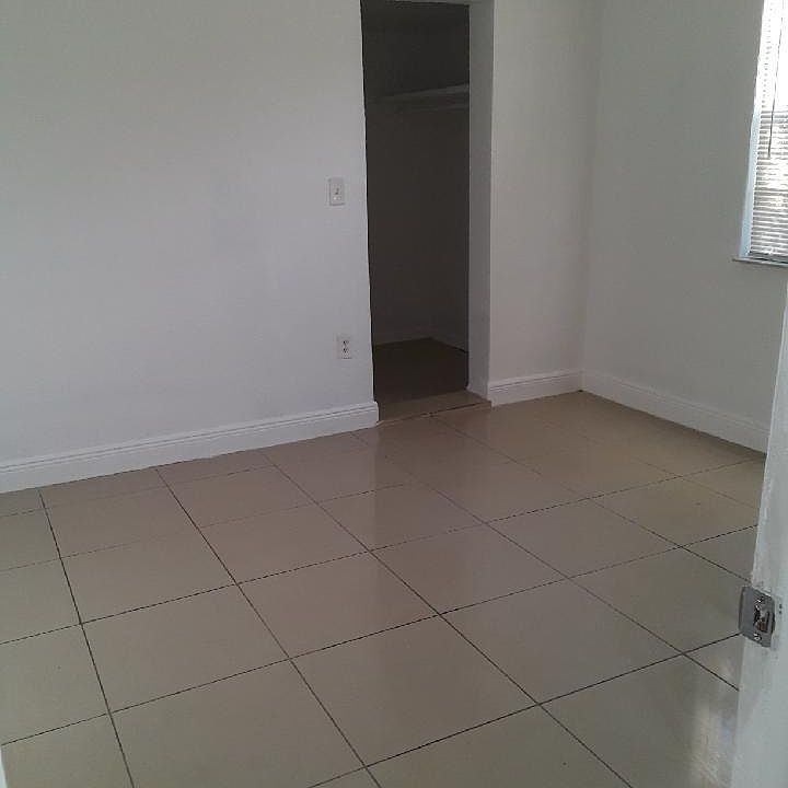 1st image of 536 NW 10th St