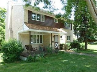 14 Valerie Cir, Monroeville, PA