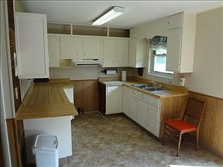 5th image of 1006 Pool Ave