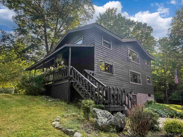 441 Idlewild Rd, Crystal Falls, MI 49920