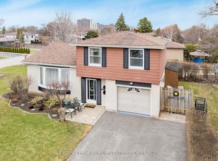 28 Bromley Cres, Brampton, ON L6T 1Z1