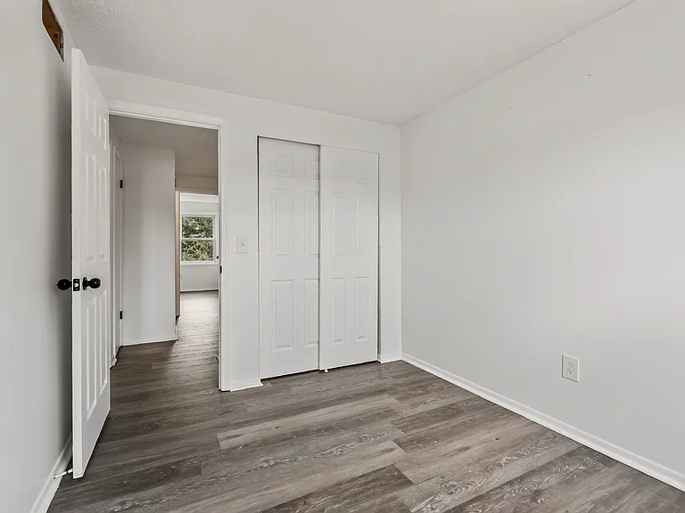 15 Hanna Ln — Photo 18