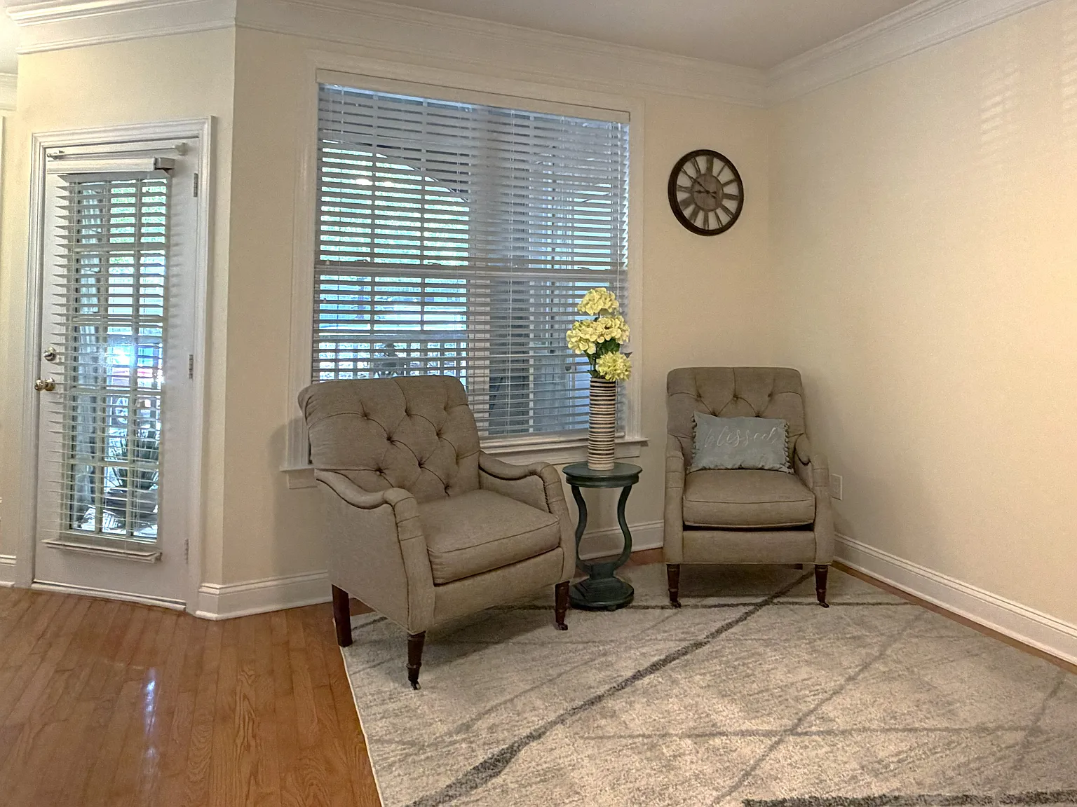 2 bed, 1186 sqft, $1,650 — Photo 4