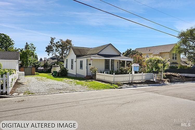 1st image of 407 Pine Street