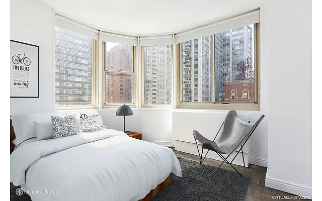 Rented by Douglas Elliman | media 19