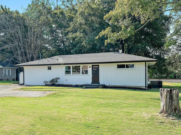 1443 E Main St, Mebane, NC 27302