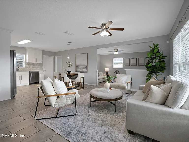 42 Dolphin Blvd — Photo 14