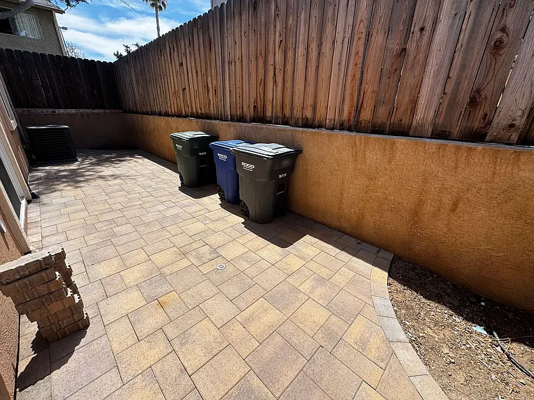 701 Star Ct — Photo 24