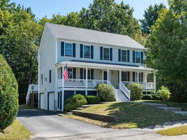 15 Evergreen Valley Drive, Dover, NH 03820