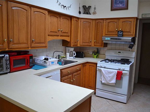 5th image of 43 Northridge Dr