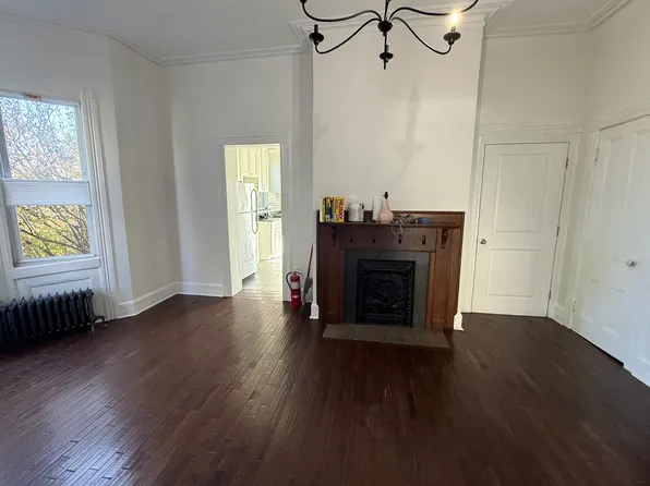 388 Princeton Avenue image 10 of 29