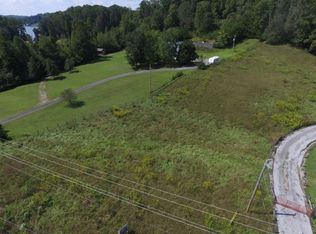 Parris Dr, Lenoir City, TN 37772