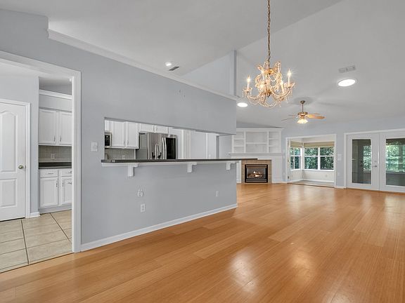 5th image of 5764 Braveheart Way