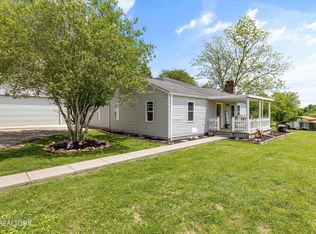 823 Reed Dr, Powell, TN 37849