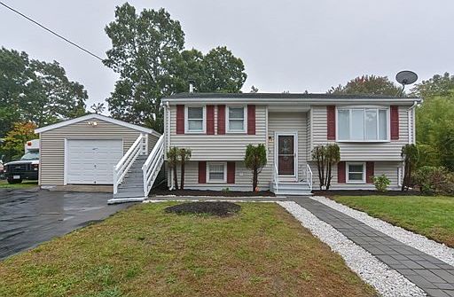 1st image of 30 Linden Park Dr