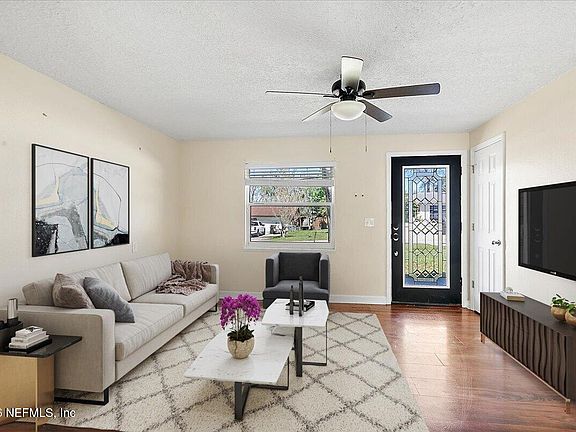 2nd image of 428 NEPTUNE Road