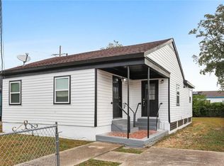 6031 Baccich St, New Orleans, LA 70122