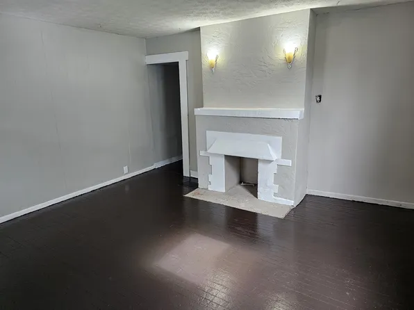 921 4th Ave, Dayton, KY 41074