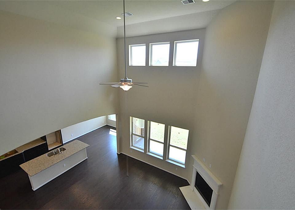 1st image of 4222 Graham Heights Ln