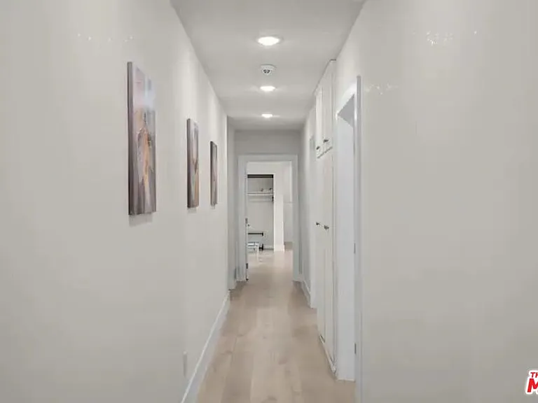 2617 S Beverly Dr — Photo 15