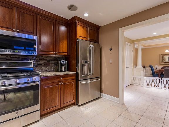 5th image of 416 John Mahar Hwy Unit 3102