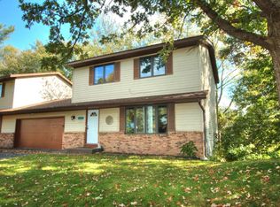 7452 Borman Ave, Inver Grove Heights, MN 55076