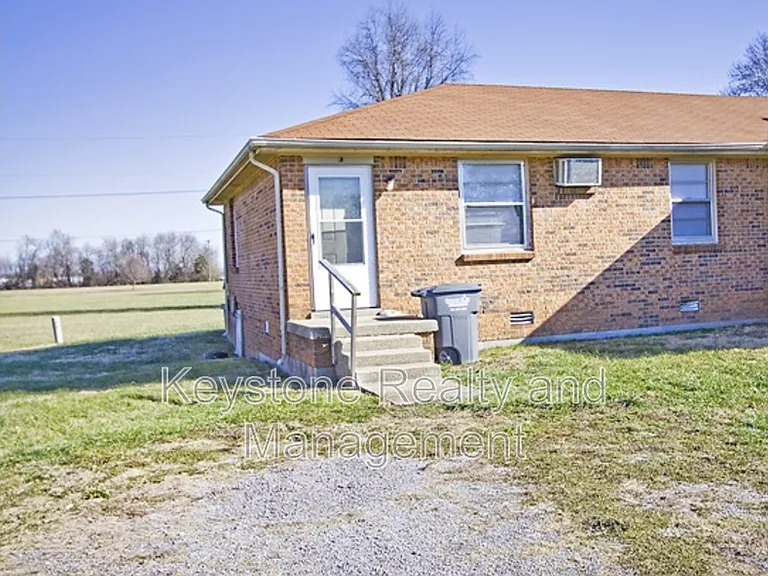 151 Airport Rd #A — Photo 1