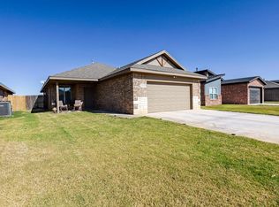 1411 14th St, Shallowater, TX 79363